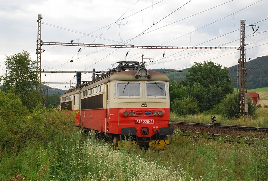 242 226-9